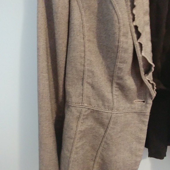 White House Black Market Blazer - Picture 4 of 6